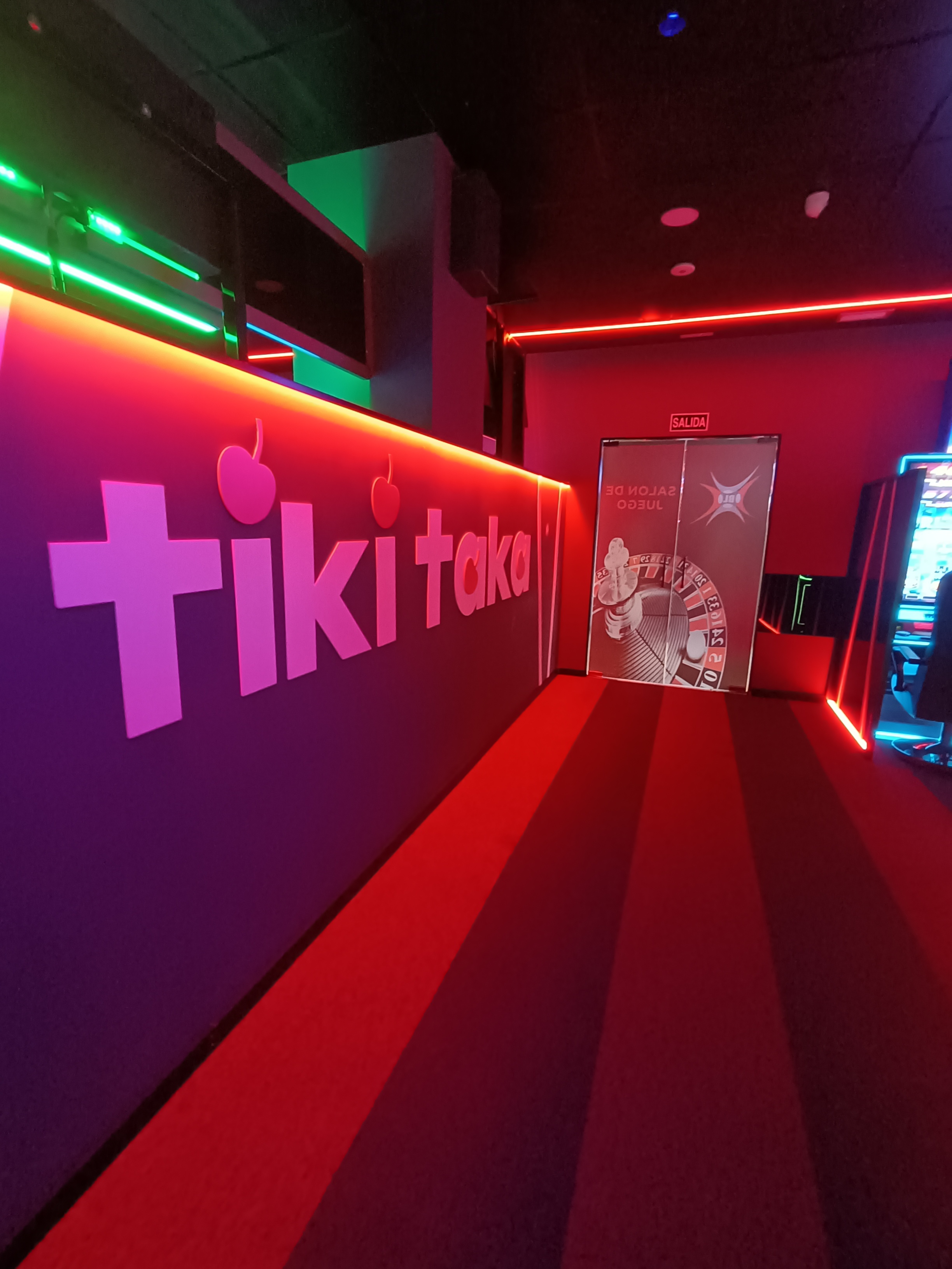 Zona de ocio en TikiTaka Almanzora
